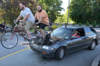 A bringává alakított Hondától ledobtuk a láncot