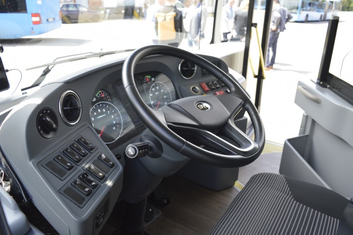Szerdától hazai gyártású e-busszal utazhatunk 27 Szerdától hazai gyártású e-busszal utazhatunk 27