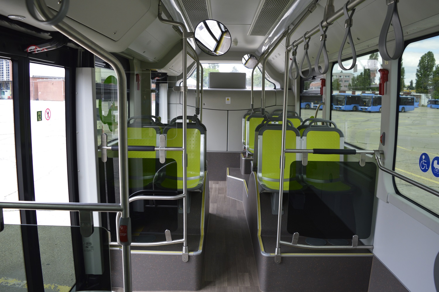 Szerdától hazai gyártású e-busszal utazhatunk 7