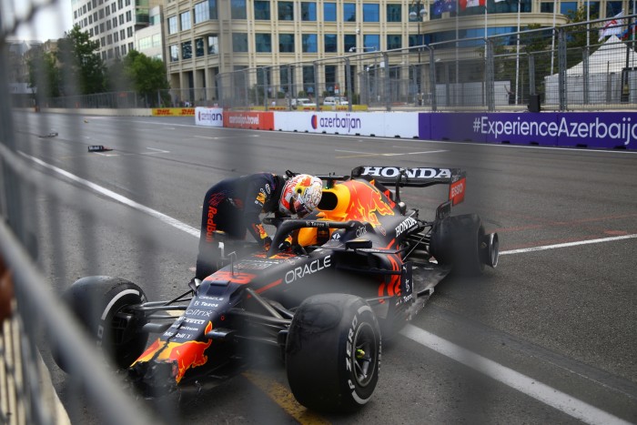 F1: Elkezdte a magyarázkodást a versenyigazgató