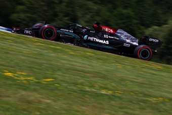 F1: Hamilton az élen az időmérő előtt