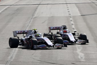 F1: Schumacher kiakadt csapattársa miatt