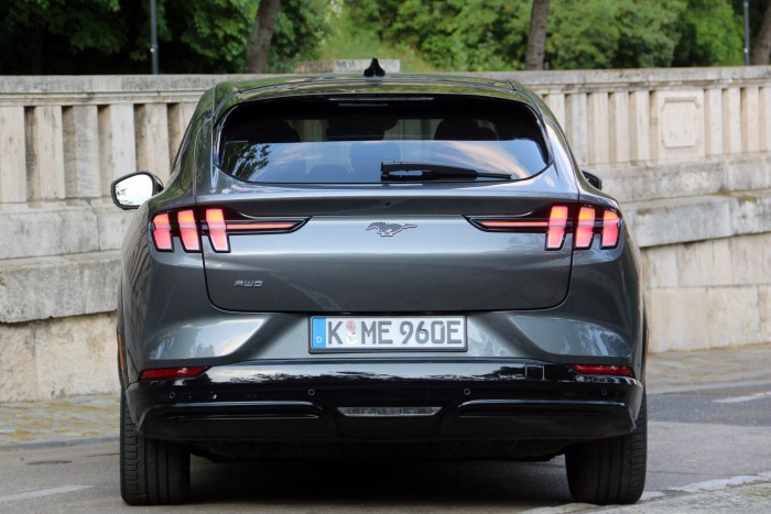 Kicsit sem Mustang, de jó villanyautó 152 Kicsit sem Mustang, de jó villanyautó 152