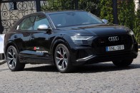 Audi SQ8: Precíziós csapásmérő 45