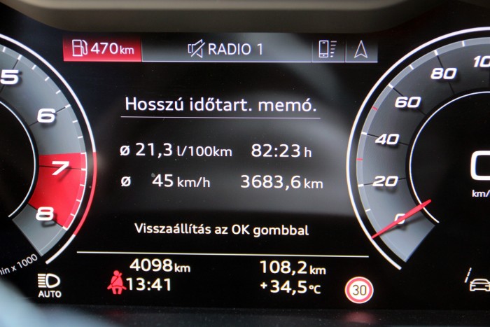 Audi SQ8: Precíziós csapásmérő 9 Audi SQ8: Precíziós csapásmérő 9