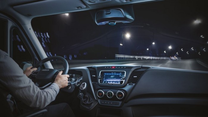 Női hangon beszél az új Iveco Daily 2 Női hangon beszél az új Iveco Daily 2