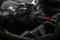 Világújdonság teszi ultra szilárddá a Lamborghini Essenza SCV12-t 22