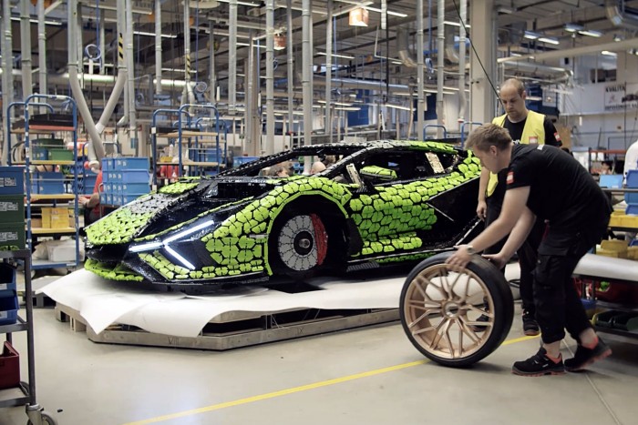 Ez a Lamborghini még a Bugatti Chiront is felülmúlja 13 | Vezess Ez a Lamborghini még a Bugatti Chiront is felülmúlja 13