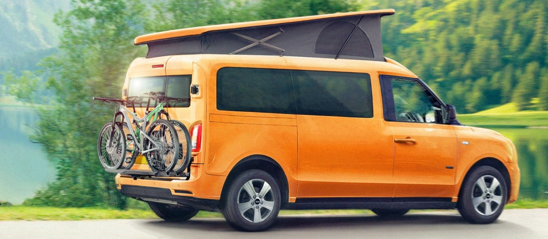 Az egész család elalhat a taxiban