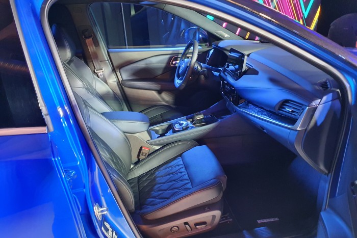 Itthon a benzinnel működő villanyautó 9