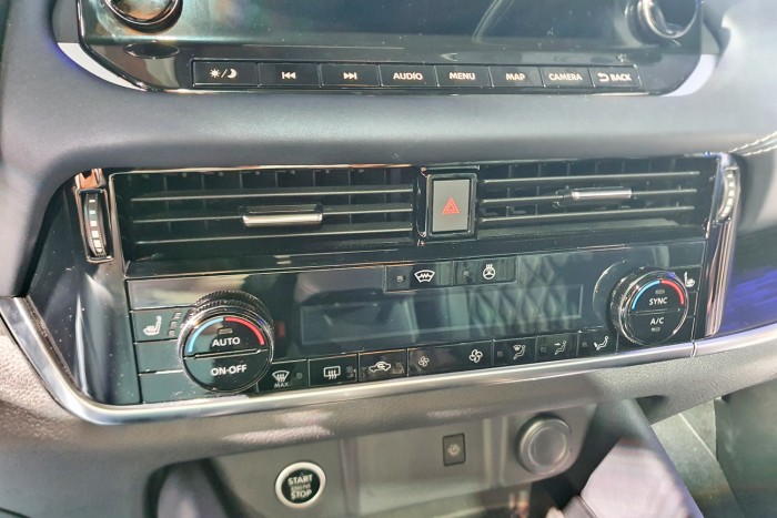 Itthon a benzinnel működő villanyautó 8