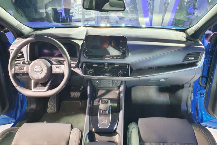 Itthon a benzinnel működő villanyautó 7