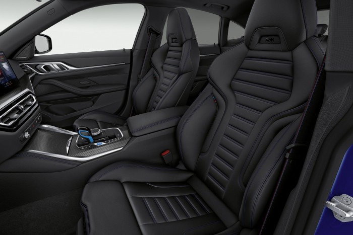 Megérkezett a BMW elektromos kupélimuzinja 9