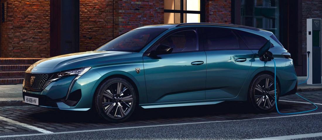 Megérkezett a Peugeot 308 kombi