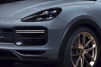 Filmen a leggyorsabb Porsche terepjáró