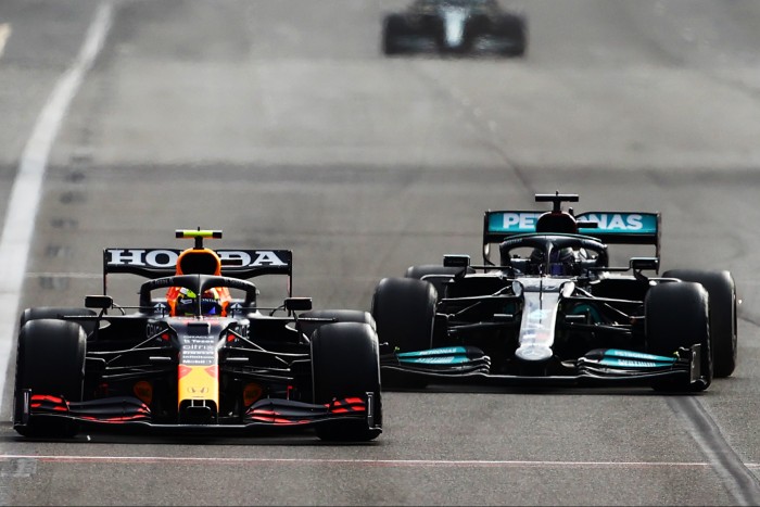 F1: Fordulópont jöhet a Red Bull-Merci csatában