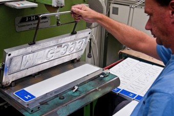 Örökre megszűnik ez a magyar rendszám, ez lesz helyette