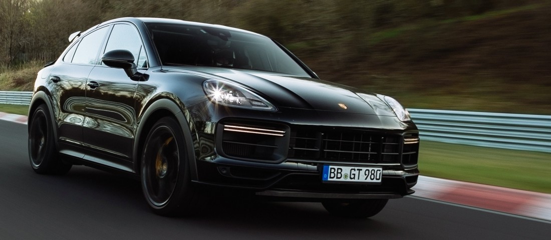 A Porsche Cayenne a leggyorsabb szabadidőjármű
