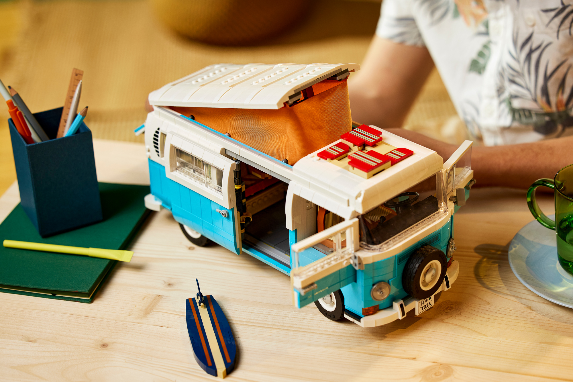 Lego- és VW-fanok figyelem! Itt az új T2-es lakóbusz készlet! 6