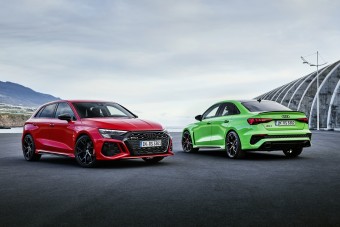 Öthengeres motor és drift mód. Itt az új Audi RS 3!