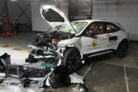 Jónak jó, csak nem tökéletes az Opel Mokka biztonsága 12