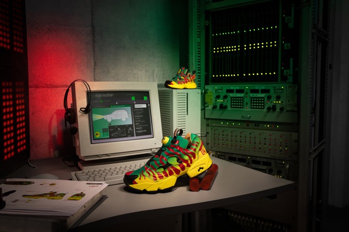 Zseniálisan mutatták be a Jurassic Park-cipőket 1