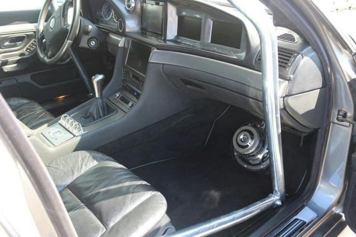 Ha akarsz borzalmas BMW-t látni, akkor nézd meg ezt az M7-est 6