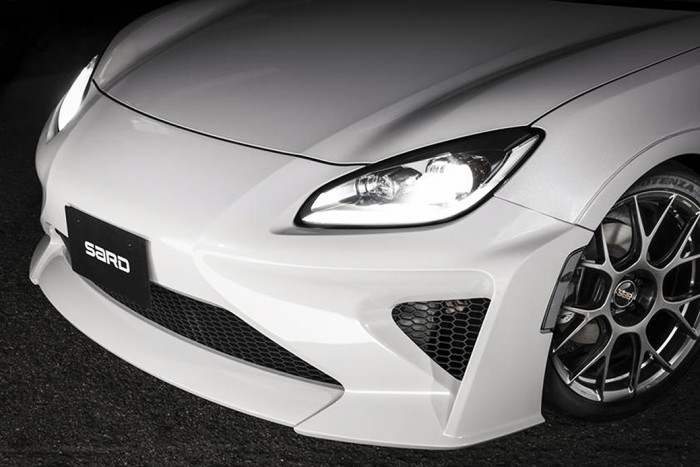 Még nincs is, de már faragják az új Toyotát