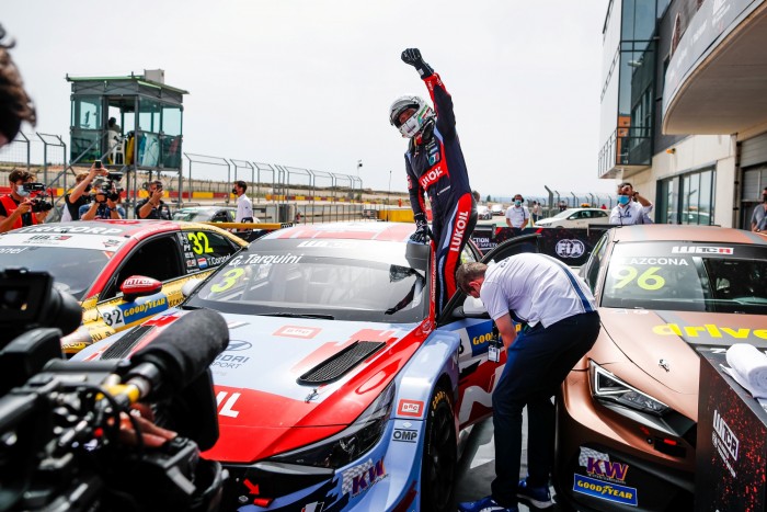 Dobogón a Zengő, folytatódott Michelisz pechszériája 2 Dobogón a Zengő, folytatódott Michelisz pechszériája 2