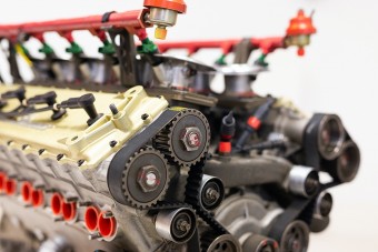 Valaki lecsaphat az Alfa Romeo egyik legdurvább motorjára