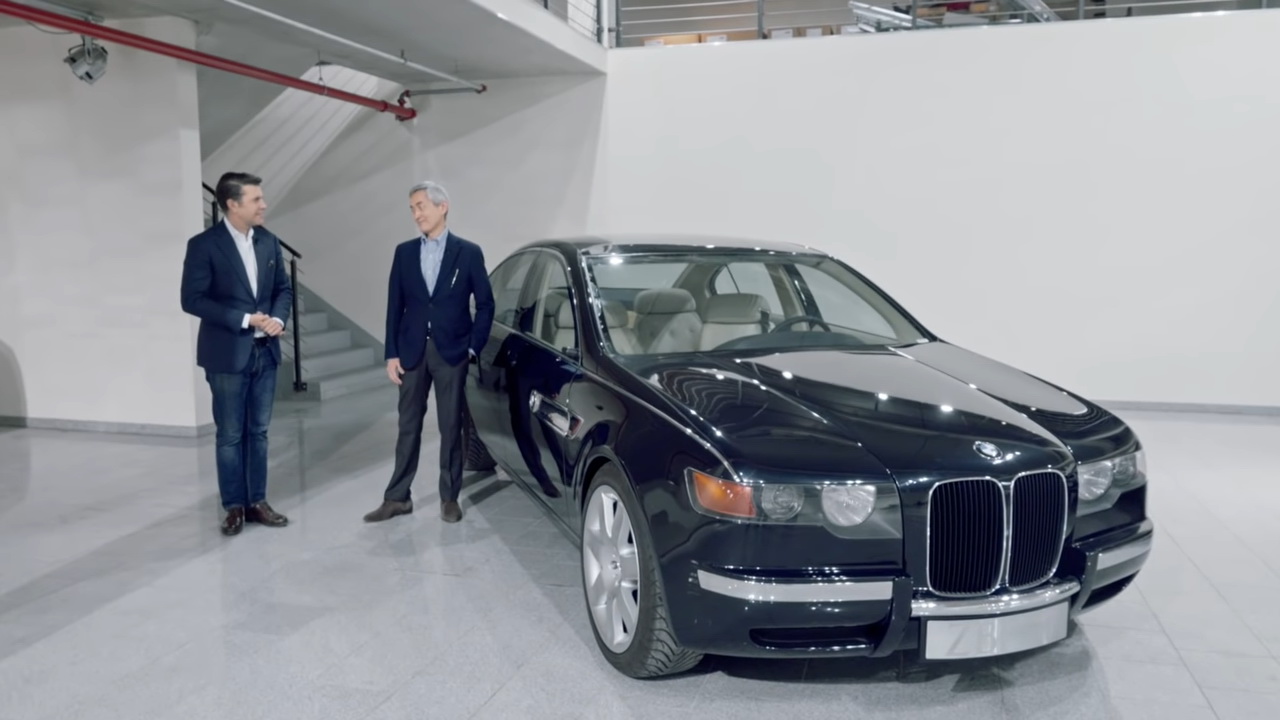 Már 25 éve is furcsaságon törte a fejét a BMW 7