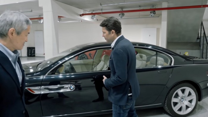 Már 25 éve is furcsaságon törte a fejét a BMW 7