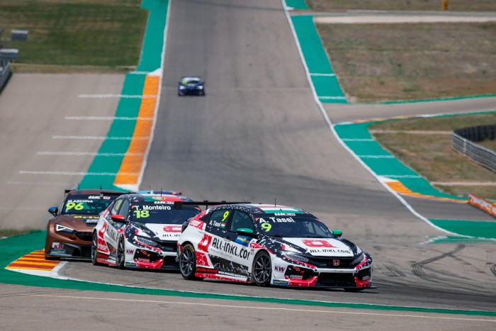 Dobogón a Zengő, folytatódott Michelisz pechszériája 3 Dobogón a Zengő, folytatódott Michelisz pechszériája 3