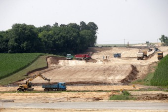 Kilométerenként hárommilliárdért épül az új magyar autópálya