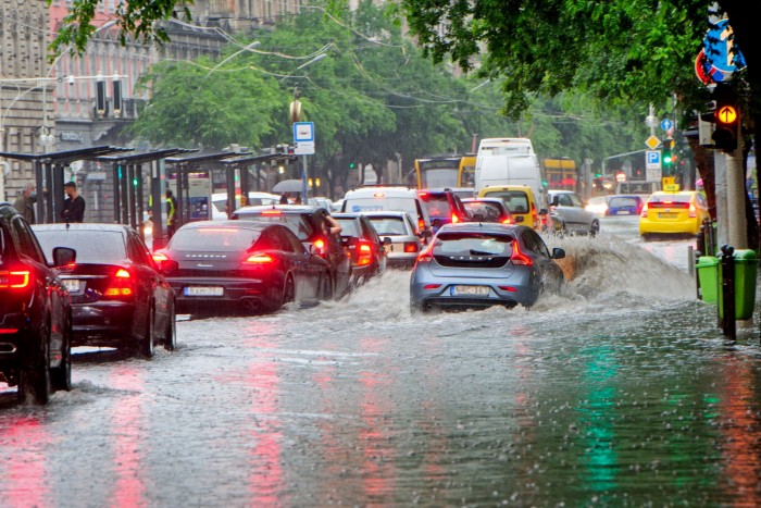Ezzel a térképpel nem kell özönvízben autóznunk