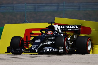 F1: Megszakították az első hungaroringi edzést