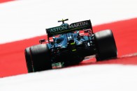 F1: Vettel a szurkolók kirablásával viccelődött 2 F1: Vettel a szurkolók kirablásával viccelődött 2