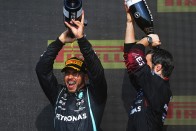 F1: Ecclestone kiakadt Hamilton büntetésén 1