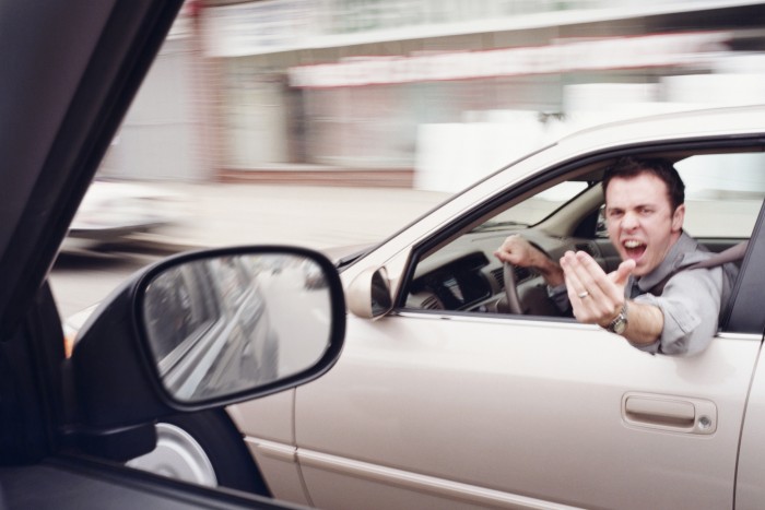 Te is így vezetsz? Ha igen, az baj!