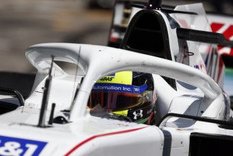 F1: Tisztázta magát Schumacher