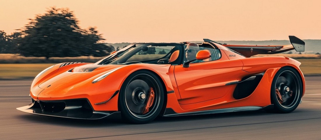 Nagyon sárga az első Koenigsegg Jesko