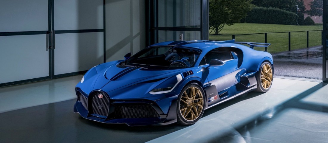 Alig kezdték el, máris itt az utolsó Bugatti Divo
