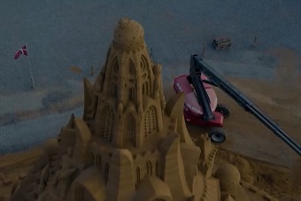 Rekordmagas homokvárat építettek