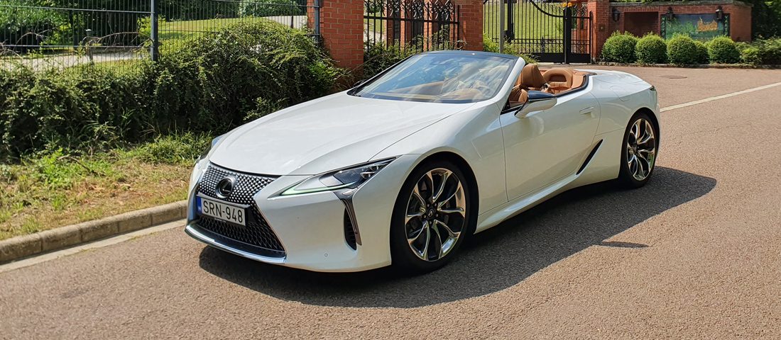 A kabrió, ami jobban vakít, mint egy sok karátos gyémánt