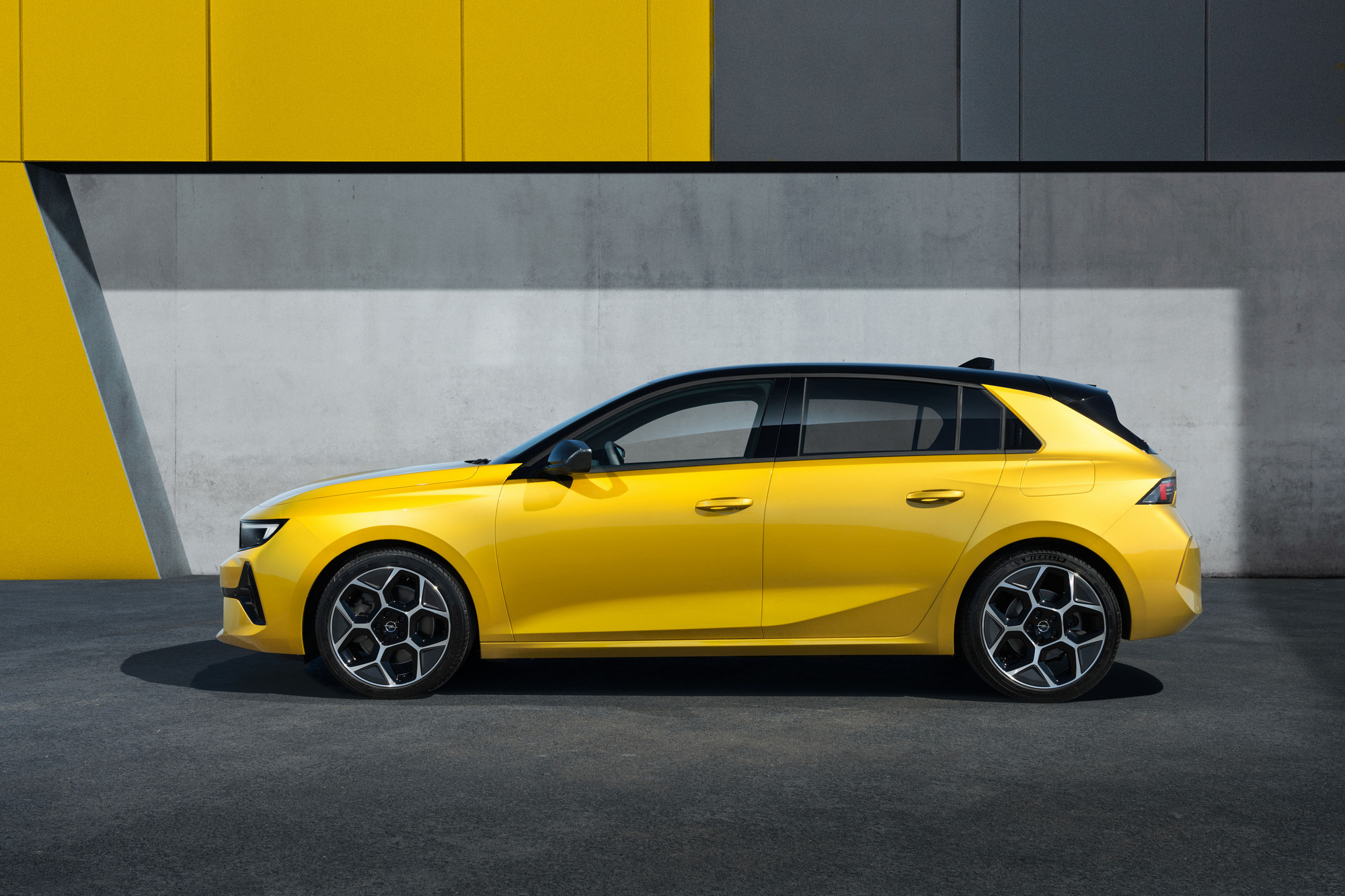 Itt az új Opel Astra L 7
