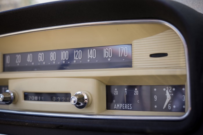 Magyar tulaj hajtja ezt a csodás francia gépet 11