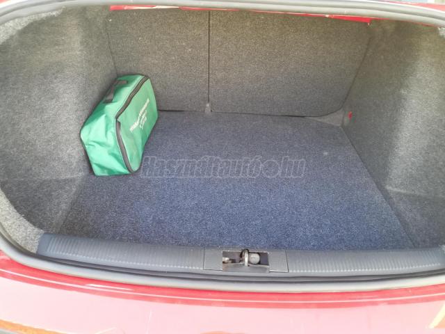 Ez a legfurább, új állapotú használt Skoda 1,6 millióért 6 | Vezess Ez a legfurább, új állapotú használt Skoda 1,6 millióért 6