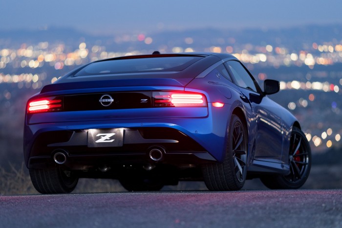 Visszatért a hetvenes évek legendás sportautója 10 | Vezess Visszatért a hetvenes évek legendás sportautója 10