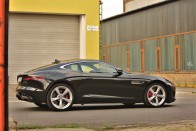 Emelt fővel egyenesen a pokolba – Jaguar F-Type 41