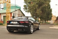 Emelt fővel egyenesen a pokolba – Jaguar F-Type 46